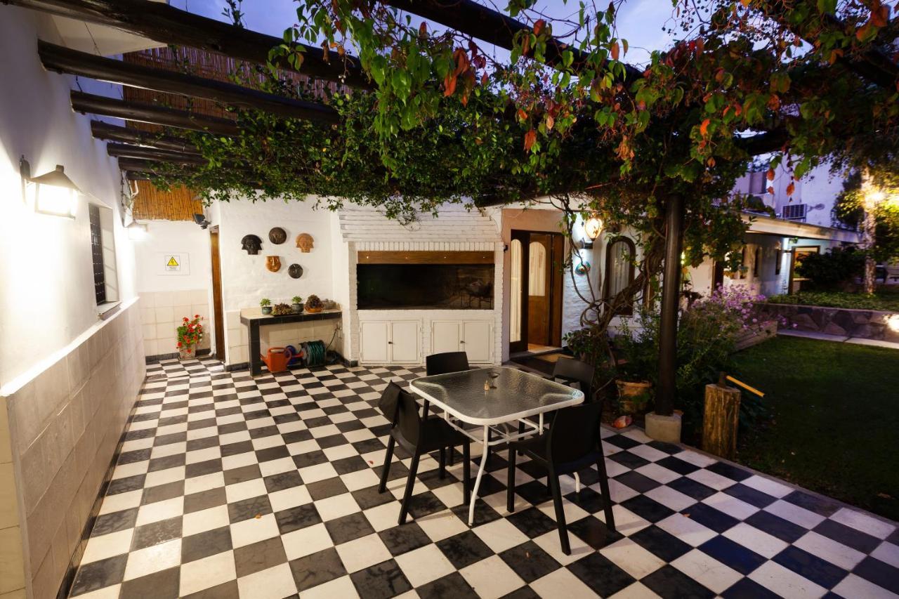 Posada De Rosas Mendoza Exteriör bild